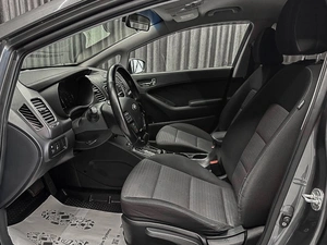 Седан Kia Cerato 2018 года, 1349000 рублей, Красноярск
