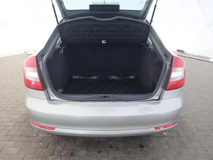 Хэтчбек Skoda Octavia 2008 года, 860000 рублей, Смоленск