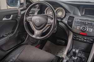 Седан Honda Accord 2008 года, 889000 рублей, Томск