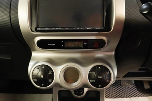 Хетчбэк Toyota Ist 2009 года, 849000 рублей, Челябинск