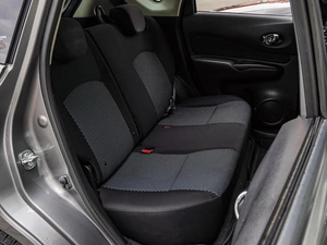 Хетчбэк Nissan Note 2013 года, 840000 рублей, Краснодар