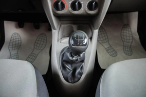 Седан Renault Symbol 2010 года, 449000 рублей, Пермь