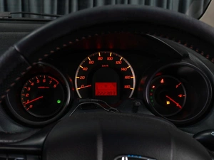 Хетчбэк Honda Fit 2012 года, 829000 рублей, Тюмень