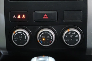 Внедорожник Nissan X-Trail 2011 года, 1459000 рублей, Омск