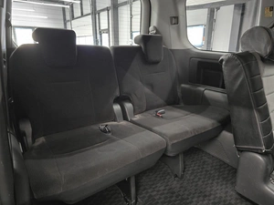 Минивэн Toyota Voxy 2010 года, 1390000 рублей, Красноярск