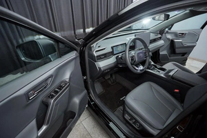 Внедорожник Toyota RAV4 2026 года, 4100000 рублей, Красноярск
