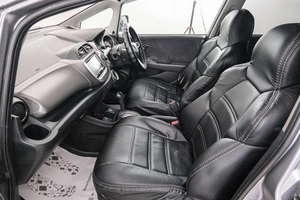 Хетчбэк Honda Fit 2009 года, 699000 рублей, Красноярск