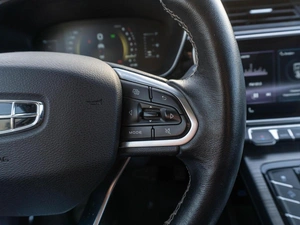 Внедорожник Geely Atlas Pro 2022 года, 1859000 рублей, Саратов