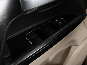 Внедорожник Toyota Land Cruiser 2021 года, 10399000 рублей, Ростов-на-Дону