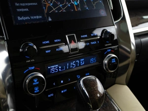 Минивэн Toyota Alphard 2021 года, 6197077 рублей, Москва