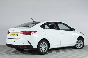 Седан Hyundai Solaris 2021 года, 1089000 рублей, Челябинск