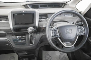 Минивэн Honda Freed 2021 года, 2049000 рублей, Кемерово