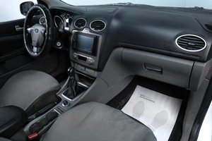 Хетчбэк Ford Focus 2010 года, 589000 рублей, Челябинск