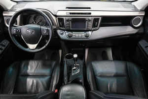 Внедорожник Toyota RAV4 2012 года, 1649000 рублей, Омск