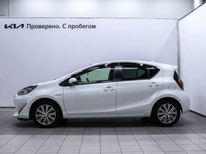 Хетчбэк Toyota Aqua 2018 года, 1250000 рублей, Красноярск