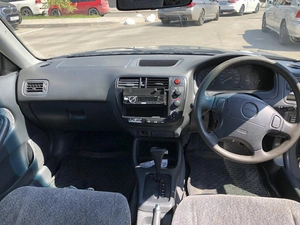 Седан Isuzu Gemini 1999 года, 330000 рублей, Красноярск