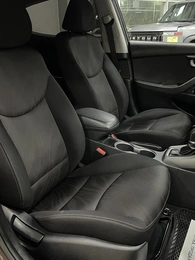 Седан Hyundai Elantra 2015 года, 1187000 рублей, Солонцы