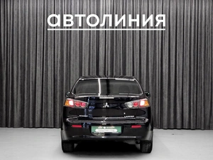 Седан Mitsubishi Lancer 2013 года, 899000 рублей, Красноярск