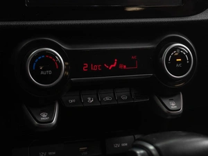 Хетчбэк Kia Rio X 2021 года, 1729000 рублей, Тюмень