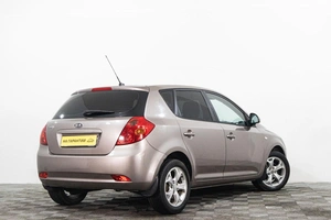 Универсал Kia Ceed 2009 года, 659000 рублей, Сургут