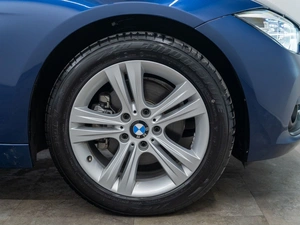 Седан BMW 3 серия 2017 года, 2120000 рублей, Красноярск