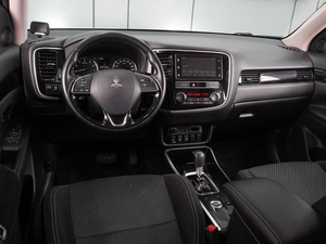 Внедорожник Mitsubishi Outlander 2019 года, 2649000 рублей, Воронеж