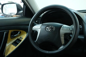 Седан Toyota Camry 2006 года, 1139000 рублей, Омск