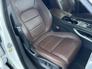 Внедорожник Jaguar F-Pace 2016 года, 3200000 рублей, Уфа