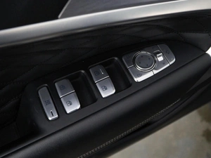 Седан Genesis G70 2020 года, 3337077 рублей, Москва