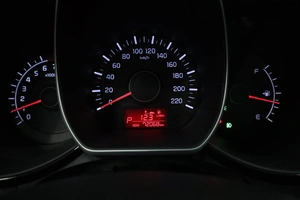 Хэтчбек Kia Rio 2012 года, 1125000 рублей, Курск