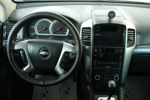 Внедорожник Chevrolet Captiva 2008 года, 989000 рублей, Омск