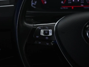 Внедорожник Volkswagen Tiguan 2019 года, 2278444 рублей, Москва