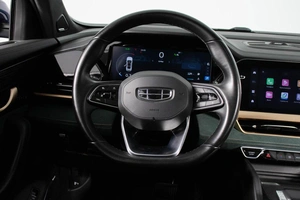 Внедорожник Geely Monjaro 2023 года, 3044900 рублей, Казань