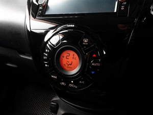 Хетчбэк Nissan Note 2017 года, 1089000 рублей, Тюмень