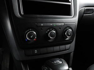 Внедорожник Skoda Yeti 2011 года, 999000 рублей, Воронеж