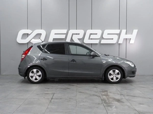 Хетчбэк Hyundai i30 2009 года, 699000 рублей, Воронеж