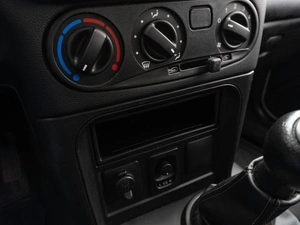 Внедорожник ВАЗ (LADA) Niva Travel 2024 года, 969000 рублей, Саратов