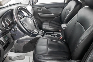 Пикап Mitsubishi L200 2016 года, 1999000 рублей, Барнаул