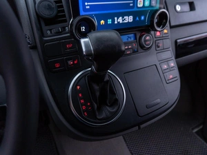 Минивэн Volkswagen Multivan 2004 года, 1599000 рублей, Саратов