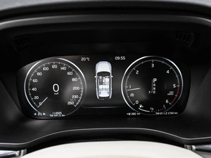 Внедорожник Volvo XC60 2018 года, 3669000 рублей, Кирилловка