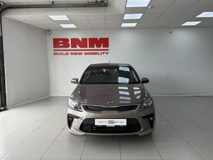 Седан Kia Rio 2018 года, 1250000 рублей, Смоленск
