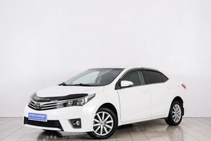 Седан Toyota Corolla 2013 года, 1299000 рублей, Красноярск
