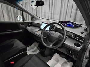 Минивэн Honda Freed 2012 года, 1050000 рублей, Красноярск