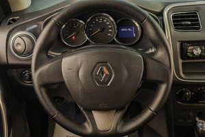 Седан Renault Logan 2014 года, 599000 рублей, Челябинск