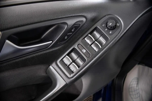 Хетчбэк Volkswagen Golf 2012 года, 849000 рублей, Пермь