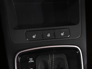 Хетчбэк Kia Rio X-Line 2017 года, 1629000 рублей, Ростов-на-Дону