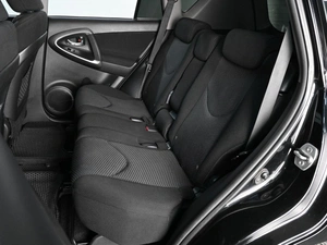 Внедорожник Toyota RAV4 2012 года, 1399000 рублей, Ростов-на-Дону