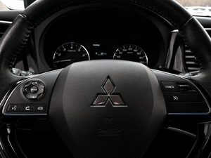 Внедорожник Mitsubishi Outlander 2019 года, 2489000 рублей, Волгоград