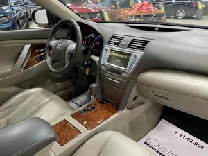 Седан Toyota Camry 2010 года, 1347000 рублей, Солонцы