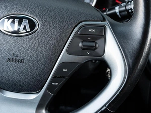 Седан Kia Rio 2015 года, 1230000 рублей, Краснодар